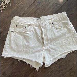 AGOLDE PARKER CUT OFF SHORT - Size 31 - White